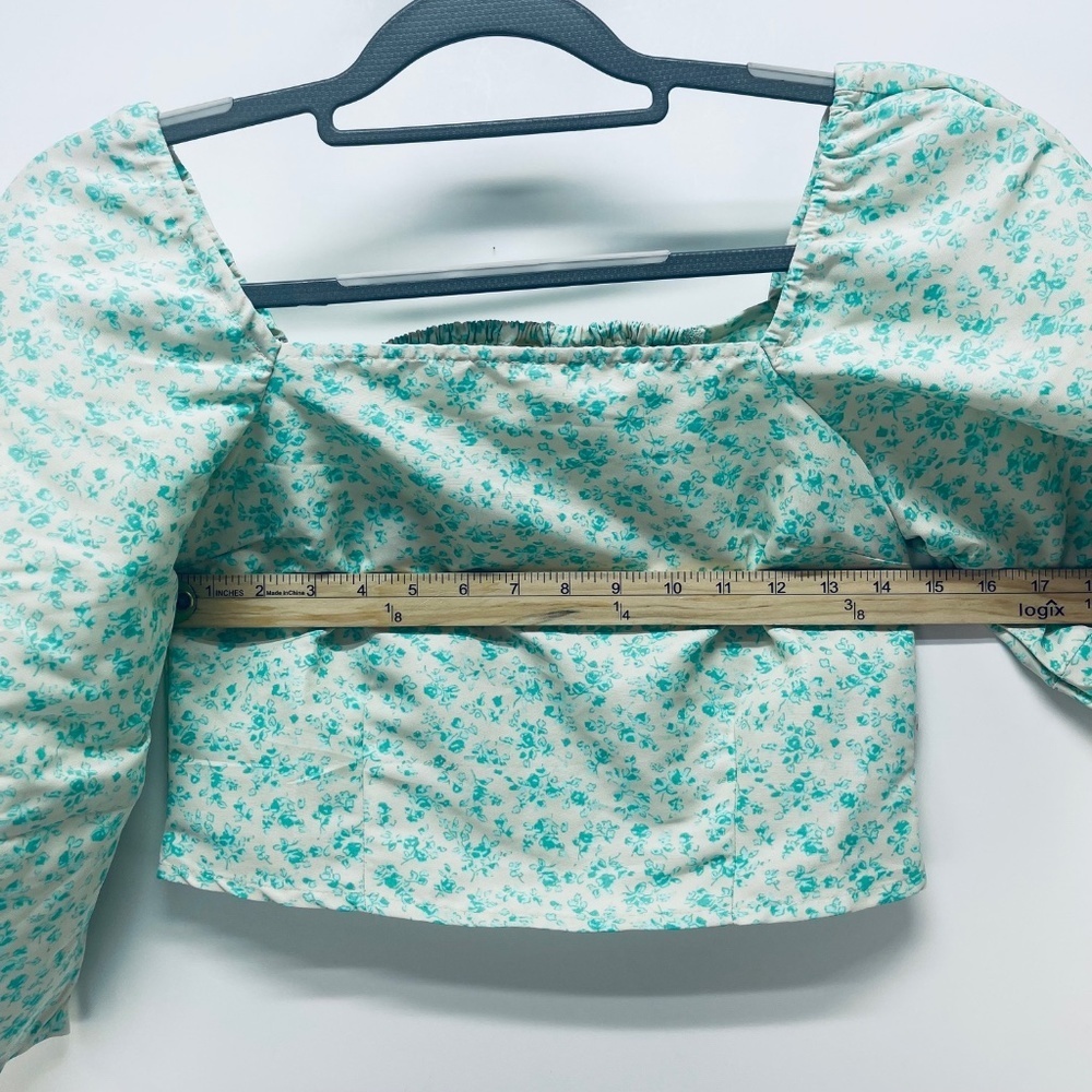 Levi’s Women’s Blouse Green Floral Statement Size S New - Picture 7 of 11